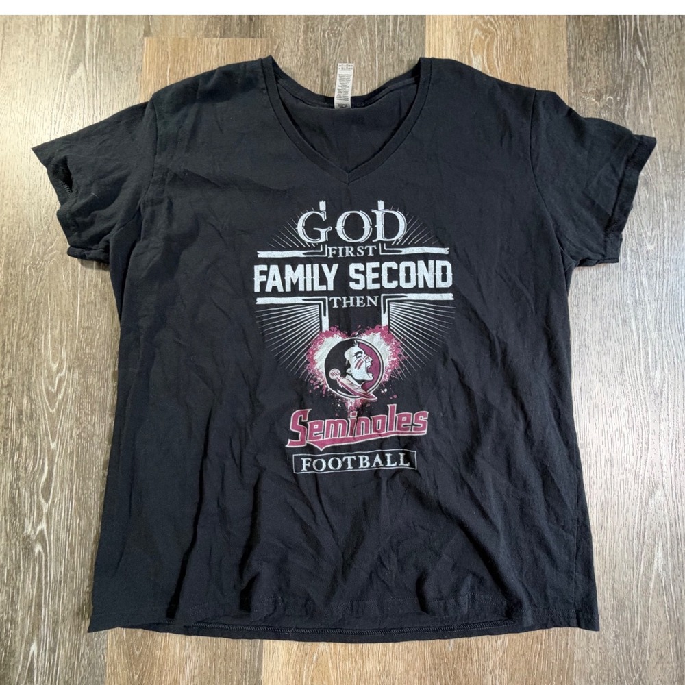 Gildan FSU Seminoles Football Women 2XL Black V-Neck God First Family Tee